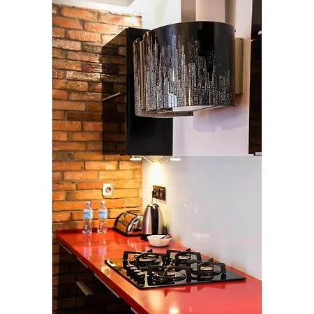 Nowolipki Red Apartment